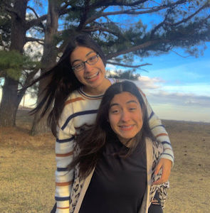 Meet your Posher, Nahomi